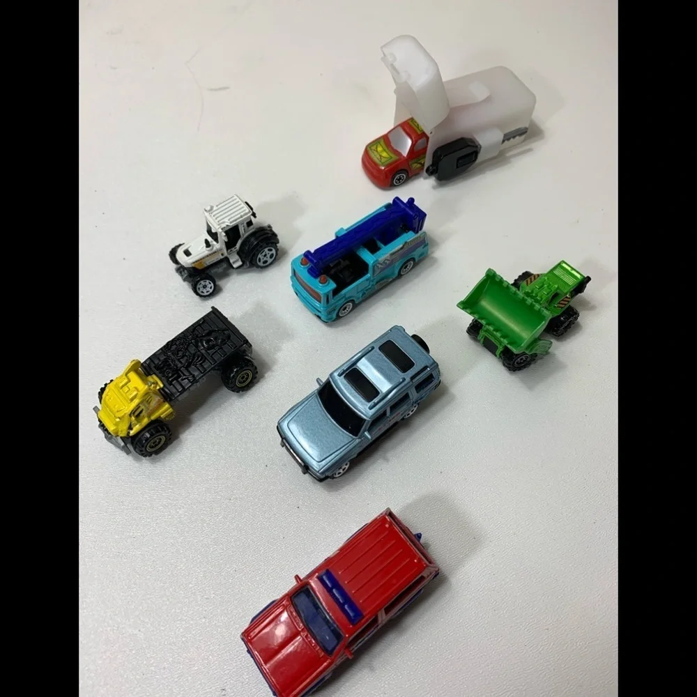 Toy Vehicles 7 Asst.